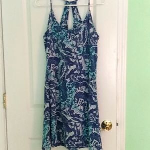 Sporty dress with built-in bra